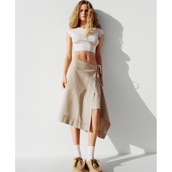 Zara PAREO MIDI SKIRT - Picture 1 of 4